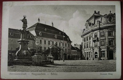 Hermannstadt-Nagyszeben-Sibiiu.Grosser Ring mit Johannes von Nepomuk.2.jpg